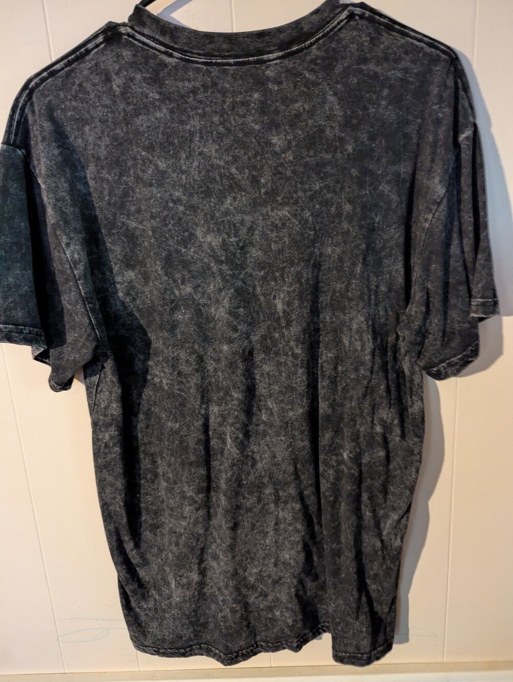 Peanuts Acid-wash Black Short-Sleeve Halloween Graphic Tee Size M Yellow Moon - Picture 2 of 6